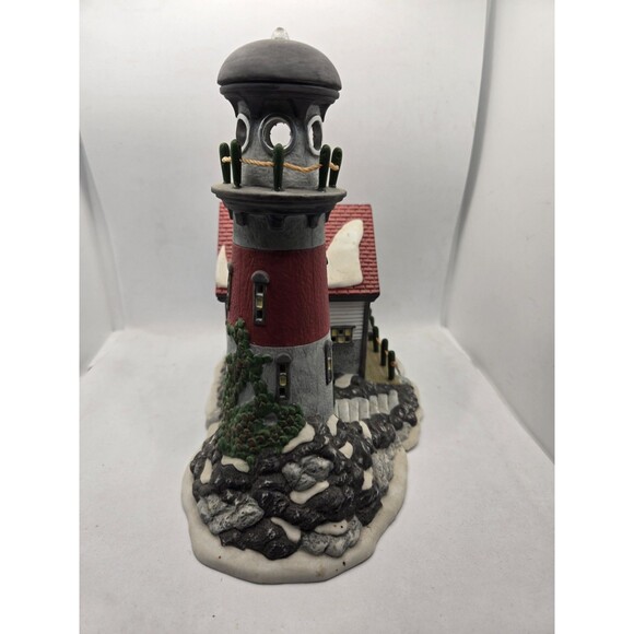 Dept 56 New England Village Series Lighted 1994 Pigeon Head Lighthouse 5653-7 - Picture 5 of 13